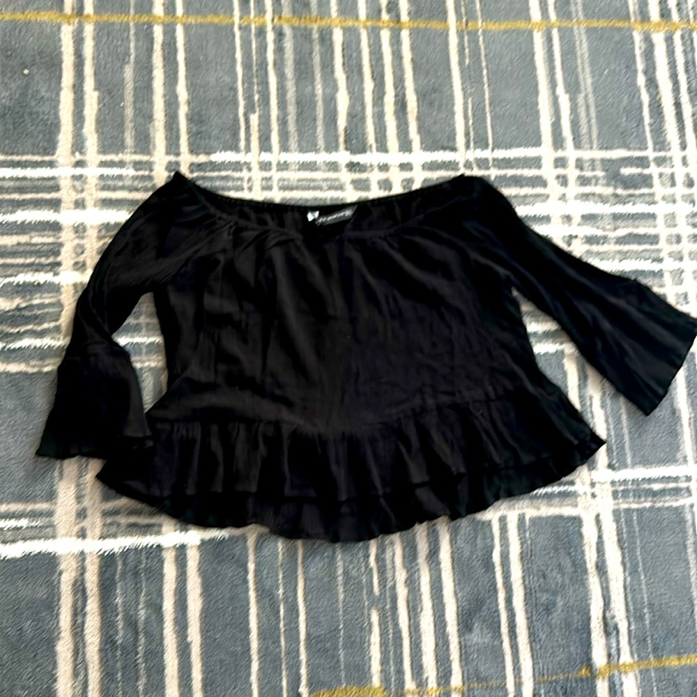 EUC black off shoulder blouse from Zara 3/4 sleeves